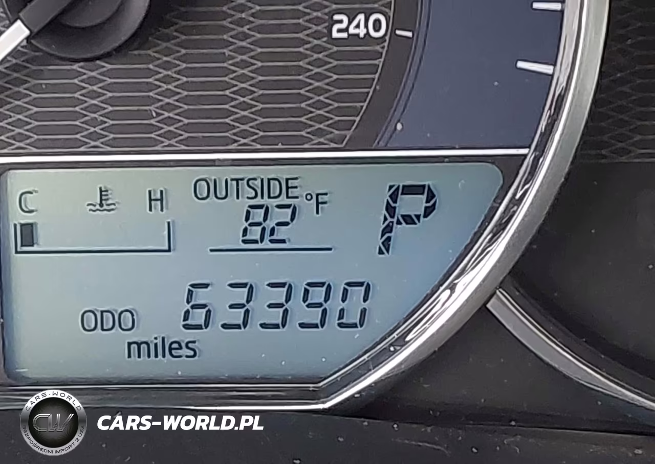 2016 Toyota Corolla Le VIN:2T1BURHE7GC506488 - 16