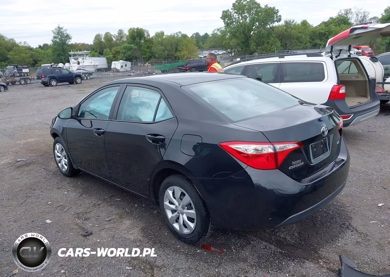 2016 Toyota Corolla Le VIN:2T1BURHE7GC506488 - 3