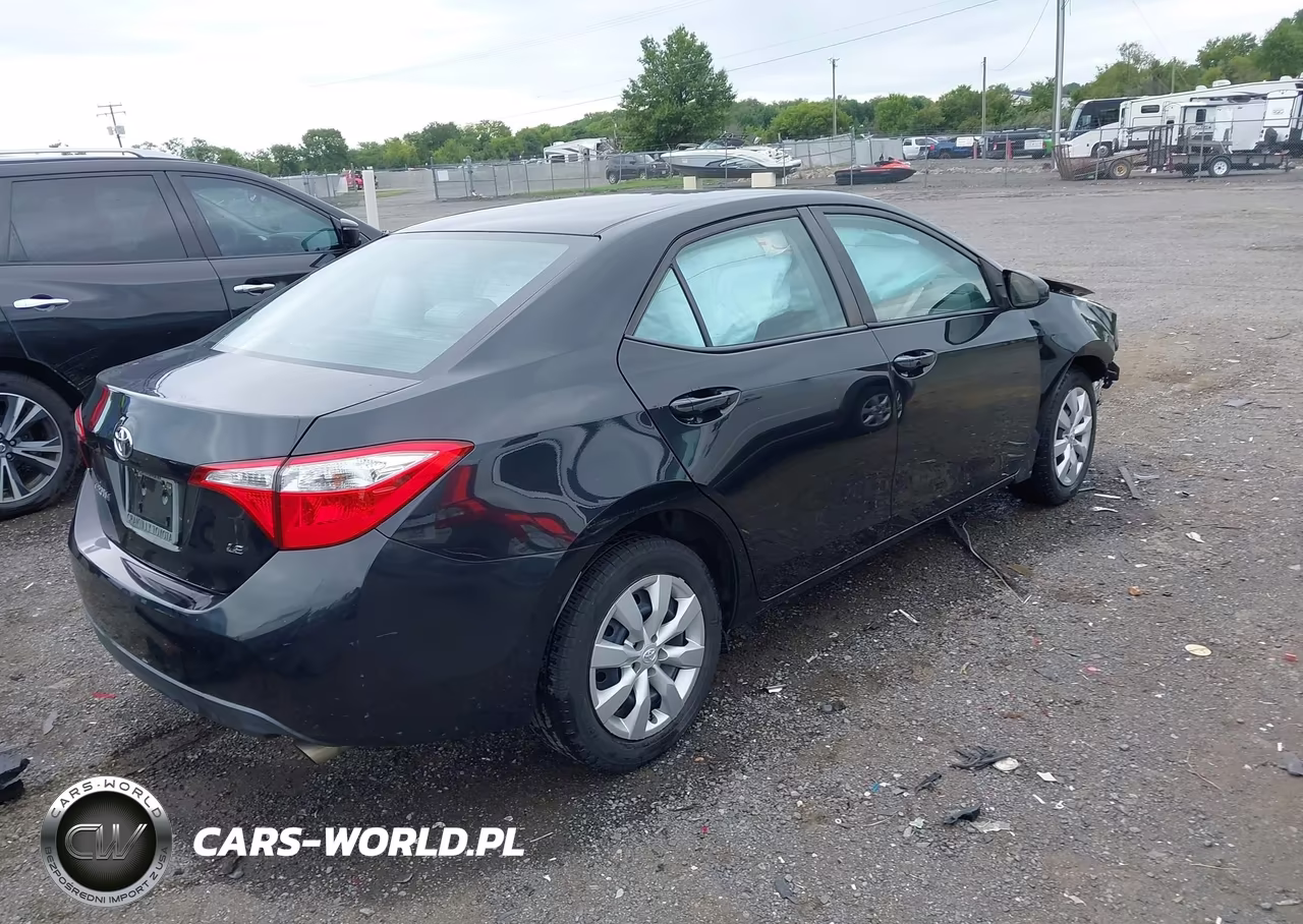 2016 Toyota Corolla Le VIN:2T1BURHE7GC506488 - 4