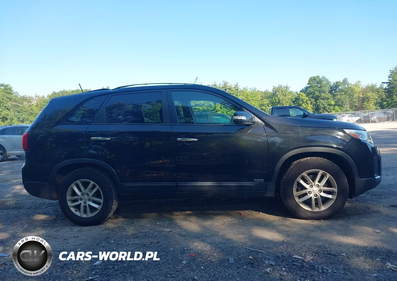 2015 Kia Sorento Lx VIN:5XYKTCA62FG650228 - 13