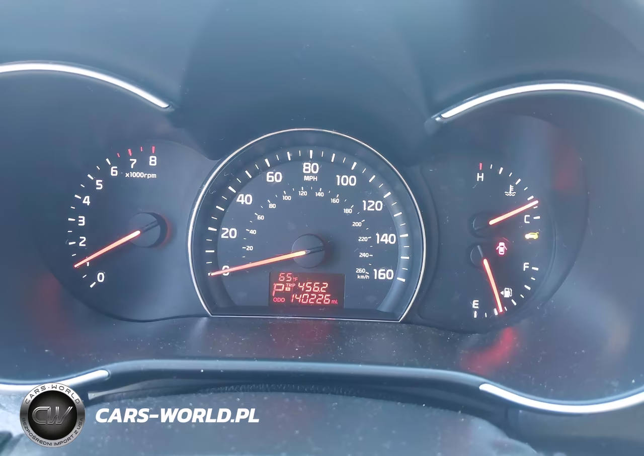 2015 Kia Sorento Lx VIN:5XYKTCA62FG650228 - 7