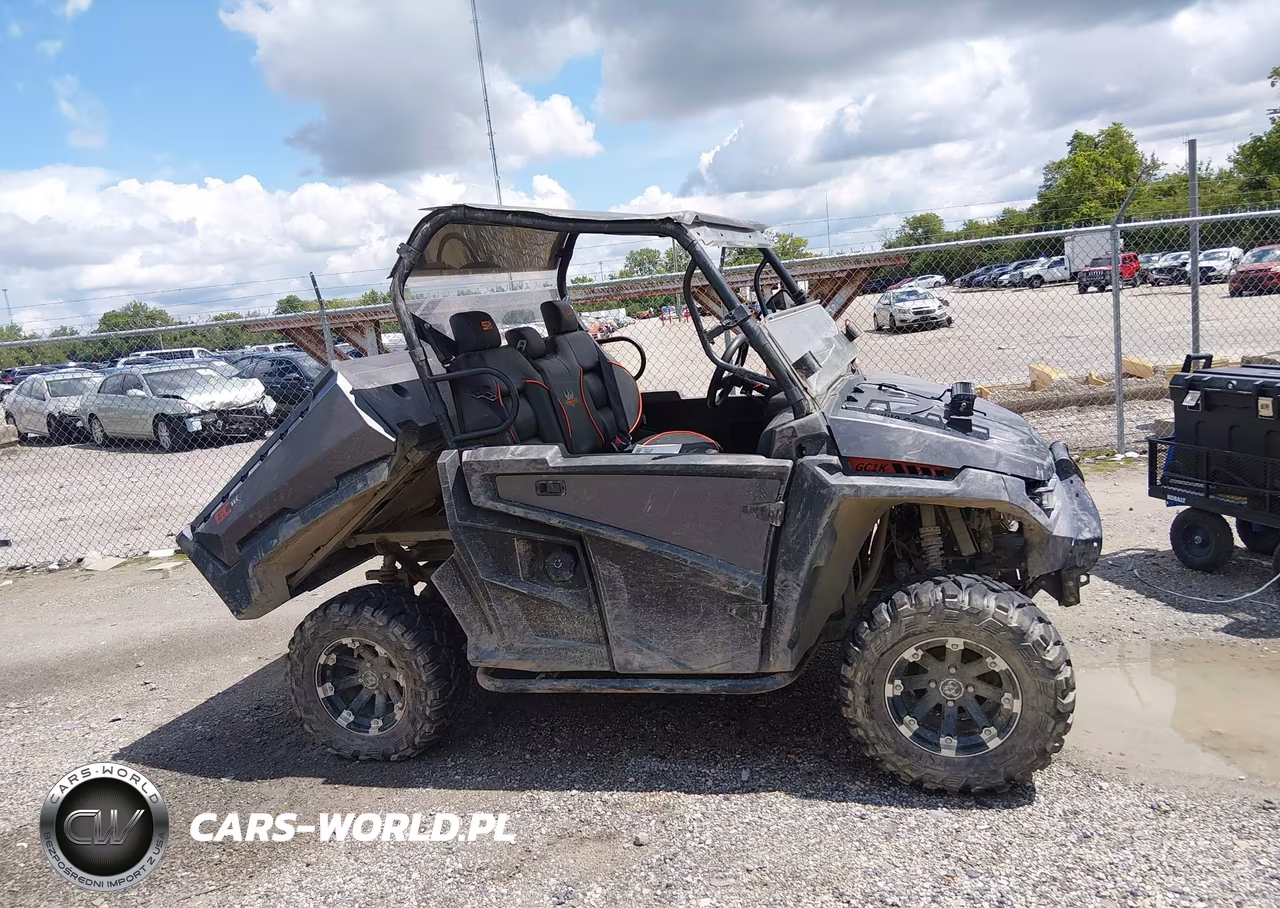 2019 Spartan Intimidator VIN:A7BS521M5KB004659 - 13