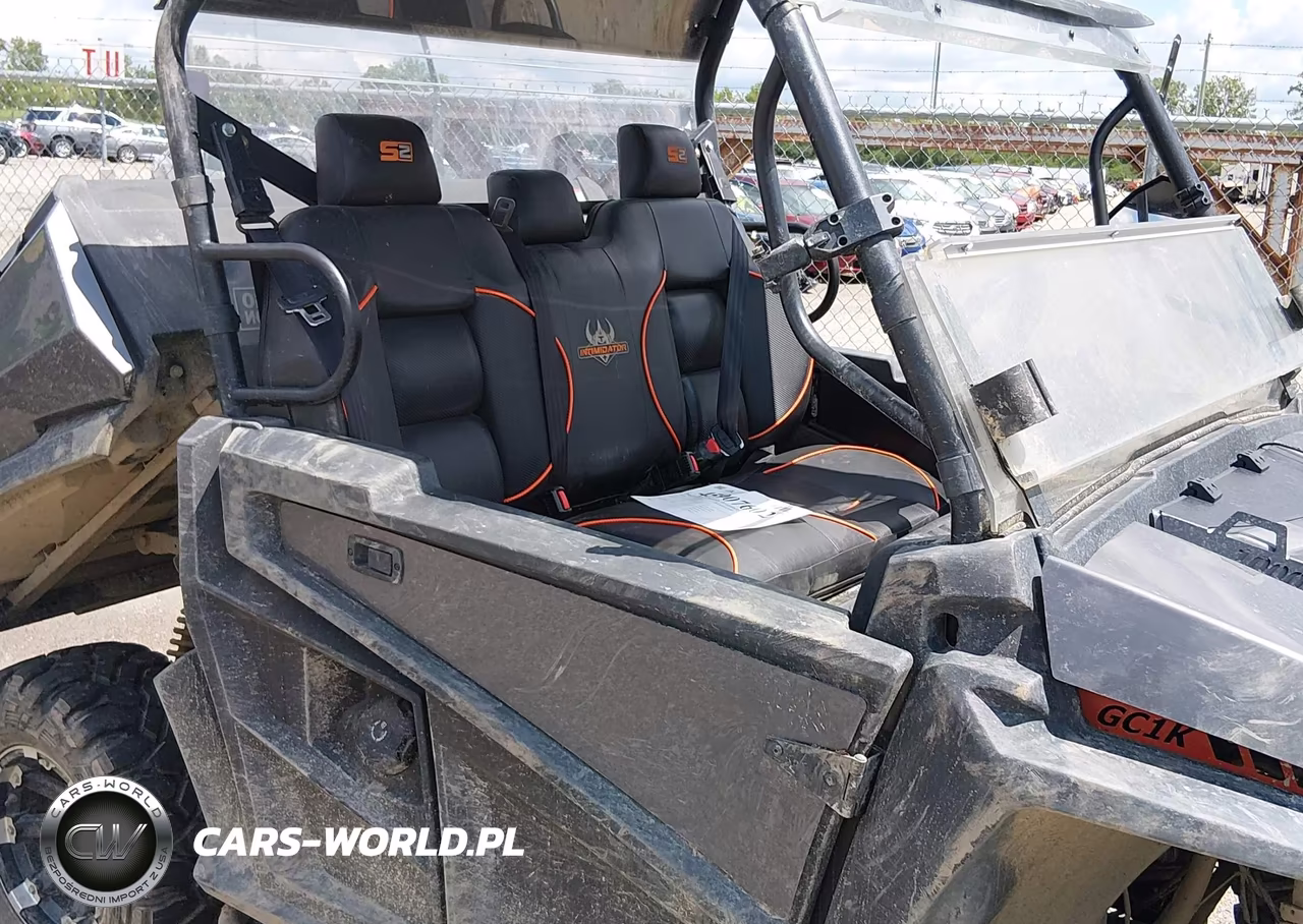 2019 Spartan Intimidator VIN:A7BS521M5KB004659 - 17