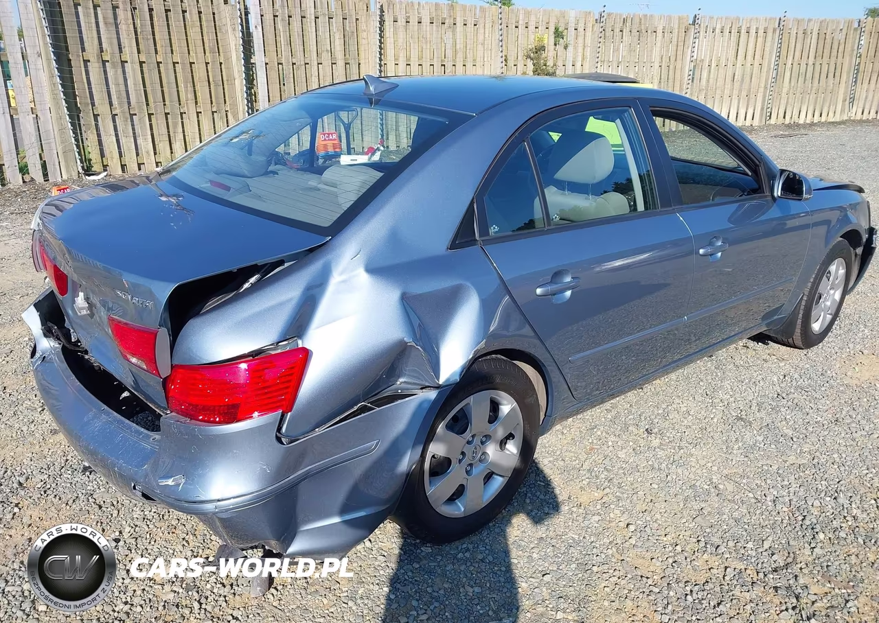 2010 Hyundai Sonata Gls VIN:5NPET4ACXAH617617 - 4