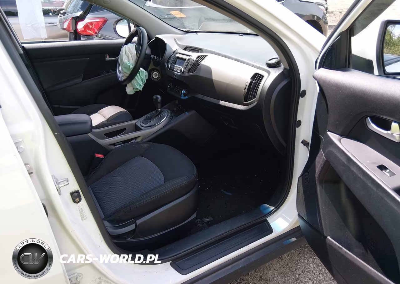 2014 Kia Sportage Lx VIN:KNDPB3AC6E7574135 - 5