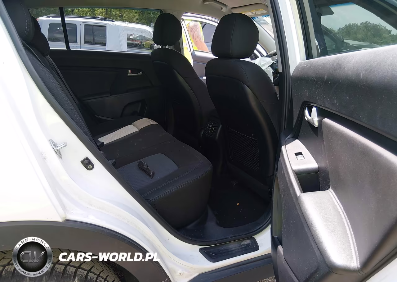 2014 Kia Sportage Lx VIN:KNDPB3AC6E7574135 - 8