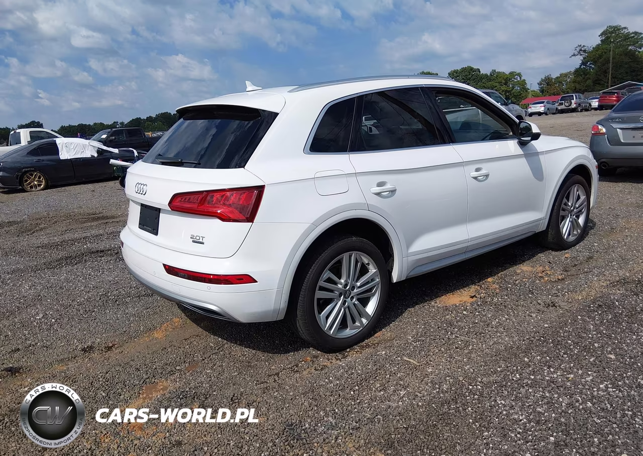 2018 Audi Q5 2.0T Premium-2.0T Tech Premium VIN:WA1BNAFY0J2013943 - 4