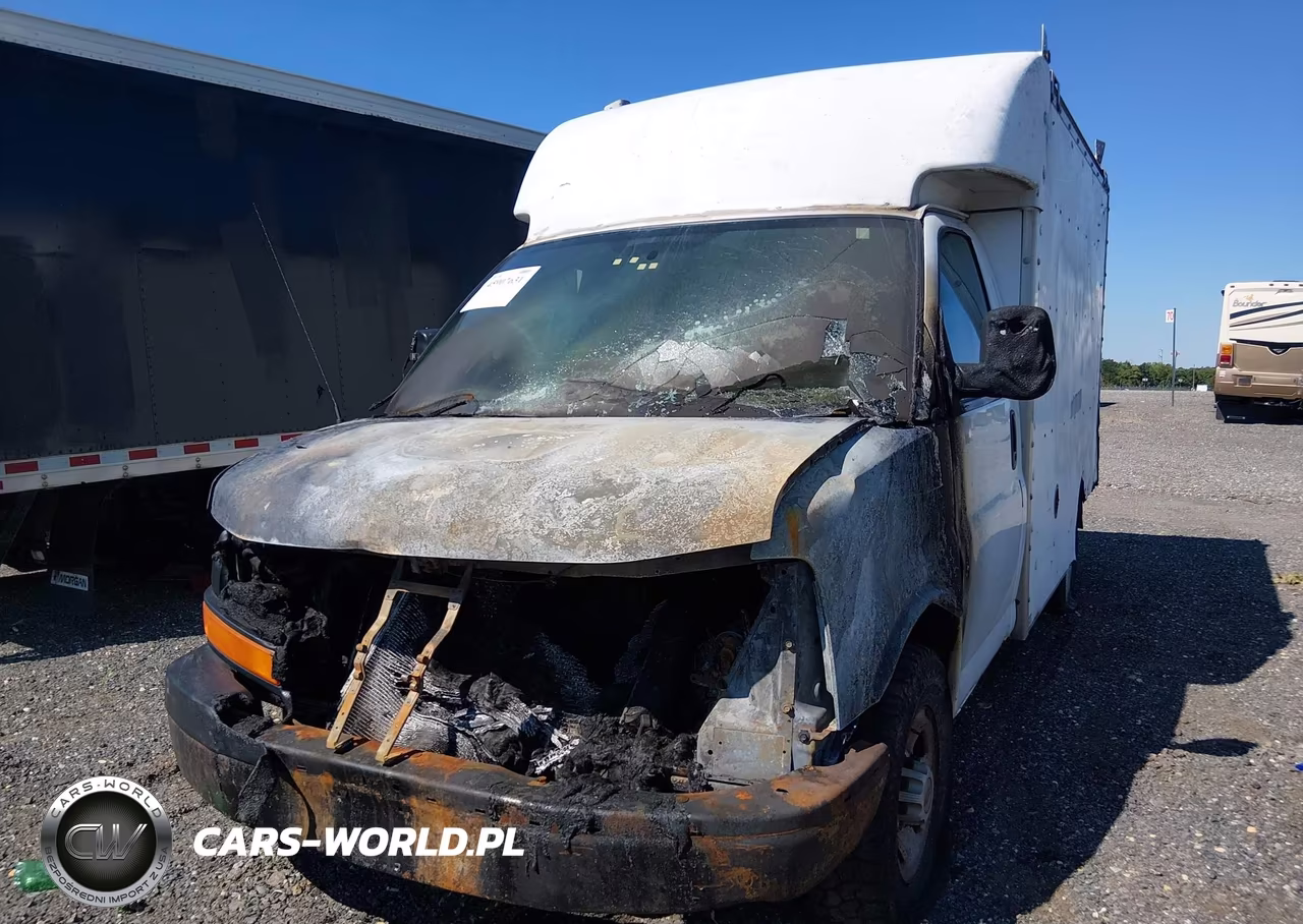 2005 Chevrolet Express Cutaway