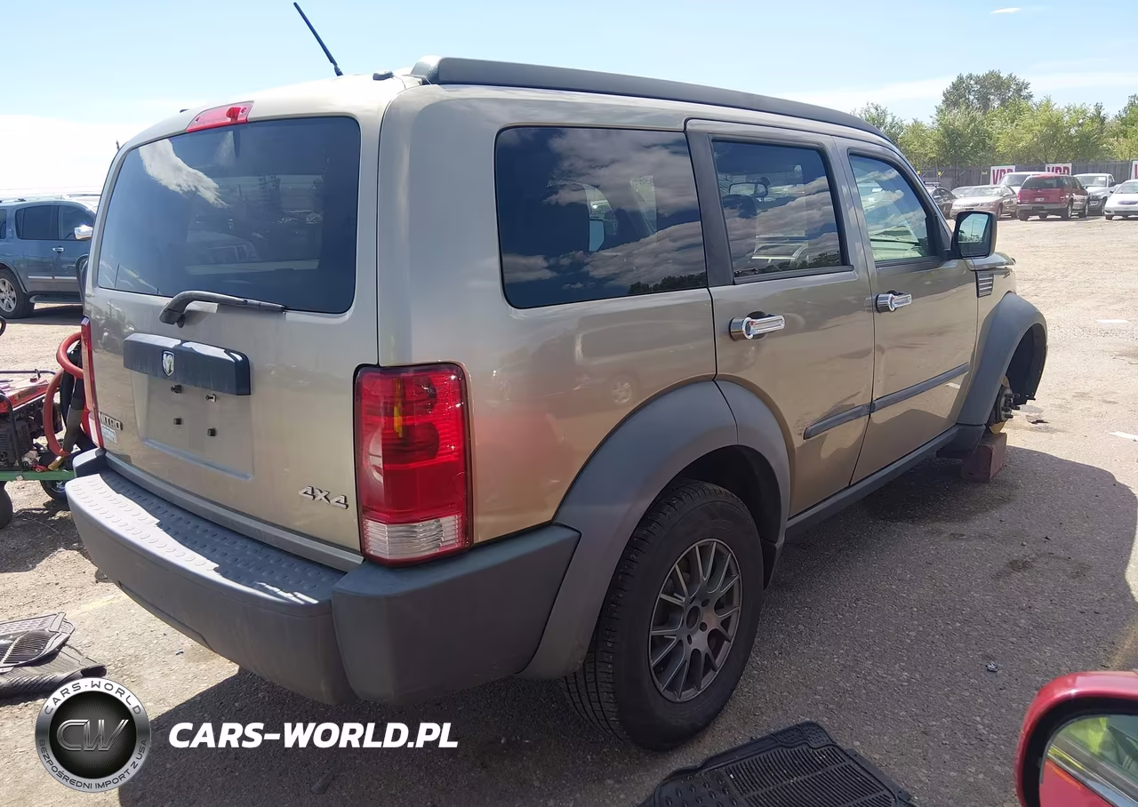 2007 Dodge Nitro Sxt VIN:1D8GU28K67W587611 - 4