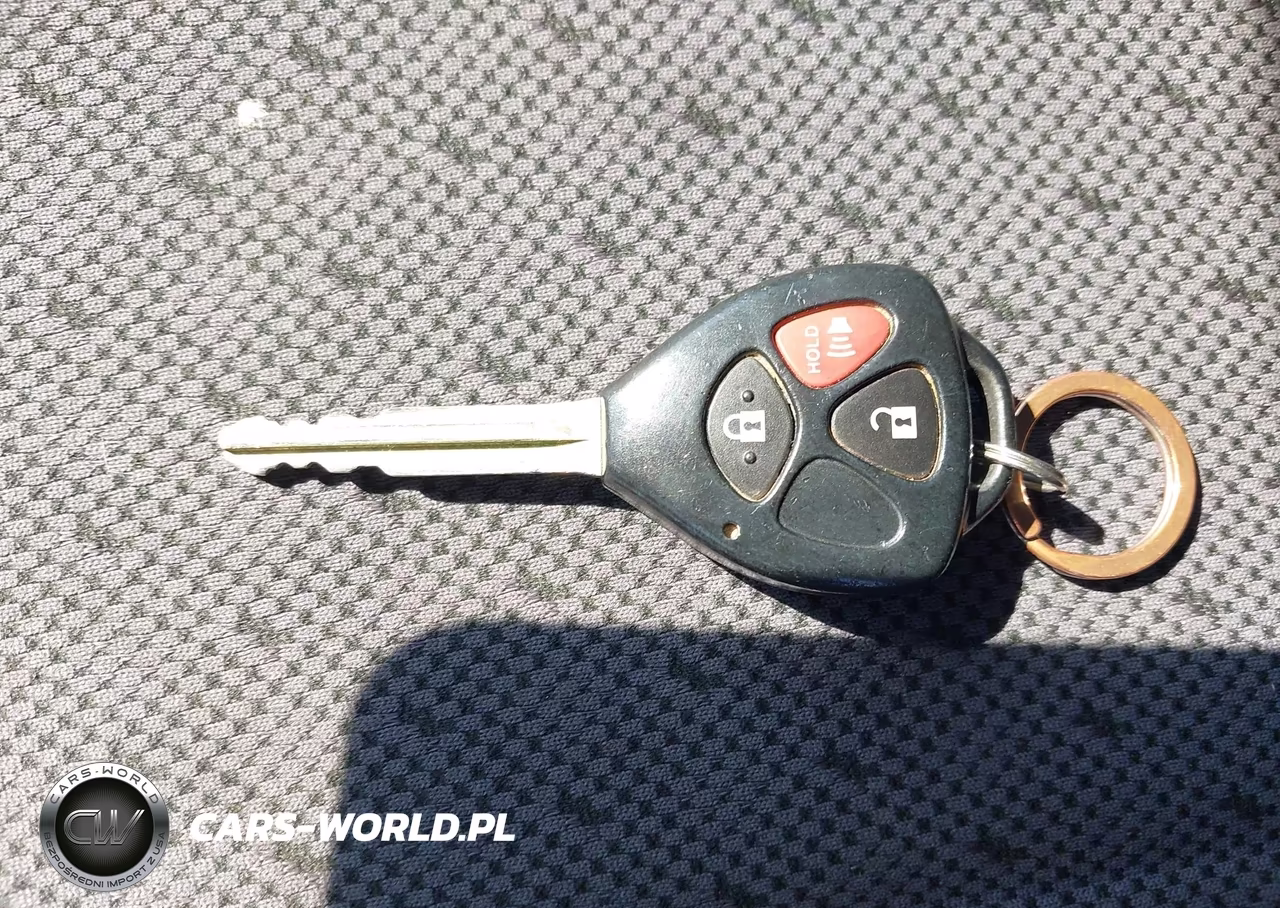 2011 Toyota Yaris VIN:JTDKT4K36B5329032 - 11