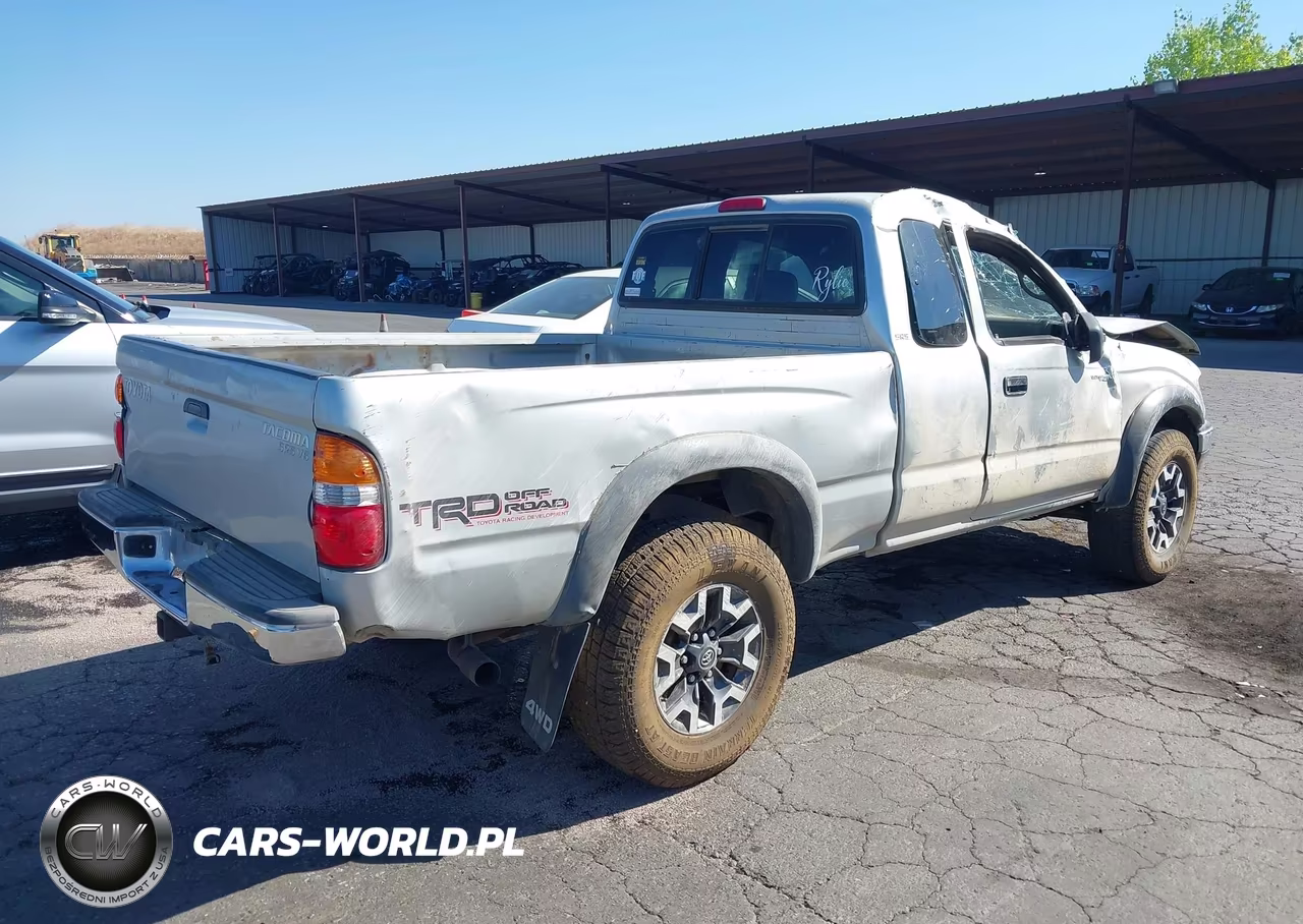2003 Toyota Tacoma Base V6 VIN:5TEWN72N43Z173151 - 4