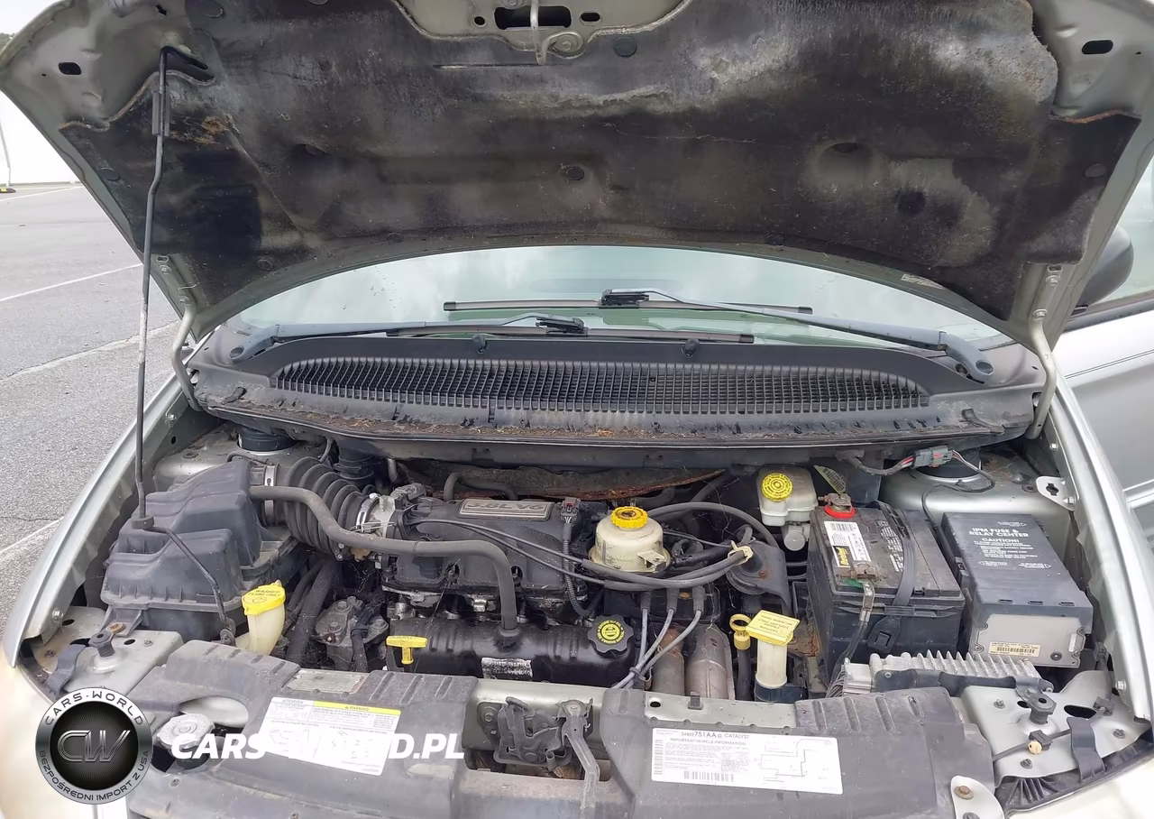 2003 Chrysler Town & Country Limited VIN:2C8GP64L53R215545 - 10