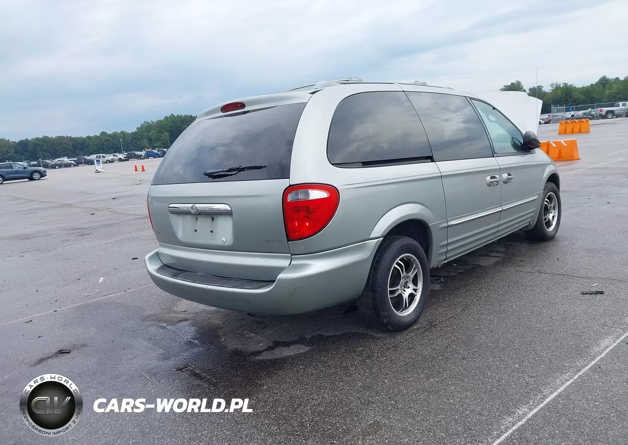 2003 Chrysler Town & Country Limited VIN:2C8GP64L53R215545 - 4