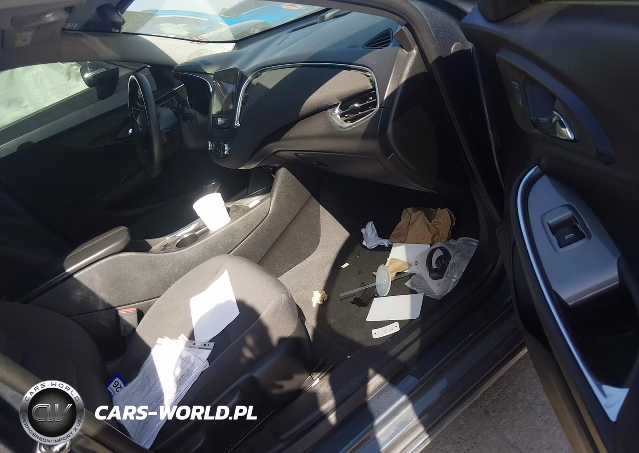 2019 Chevrolet Malibu Lt VIN:1G1ZD5ST8KF173113 - 5