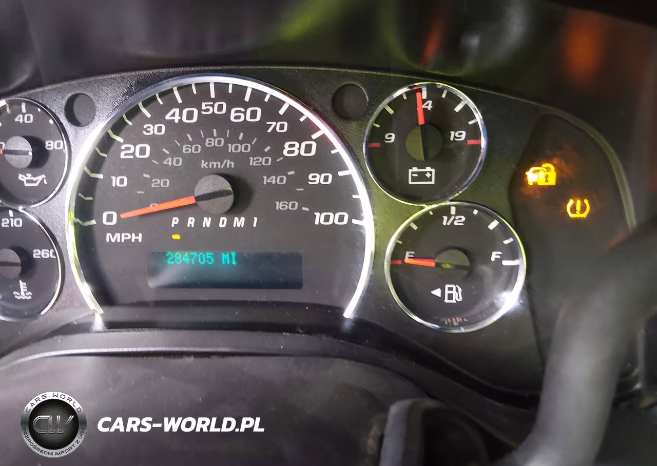 2014 Chevrolet Express 2500 Work Van VIN:1GCWGFCA2E1208363 - 15