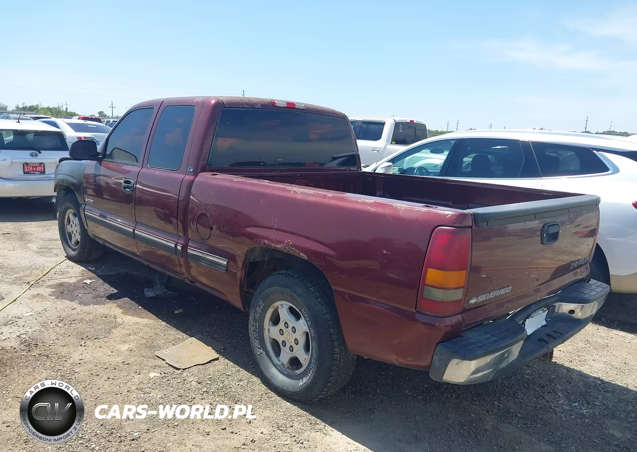 2002 Chevrolet Silverado 1500 Ls VIN:2GCEC19T321113786 - 3