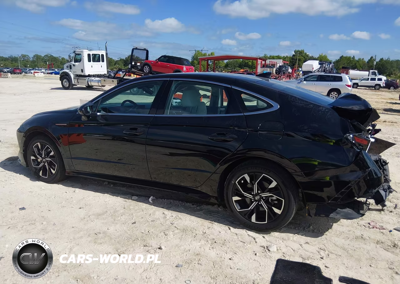 2024 Hyundai Sonata Sel VIN:KMHL64JA2RA354308 - 14