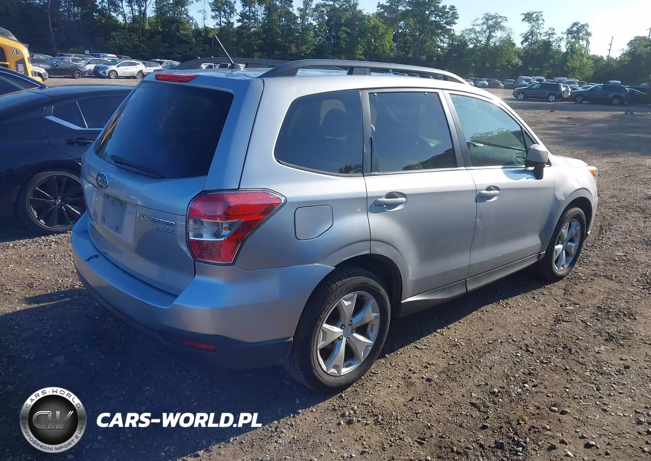 2015 Subaru Forester 2.5I Premium VIN:JF2SJADC6FH500286 - 4
