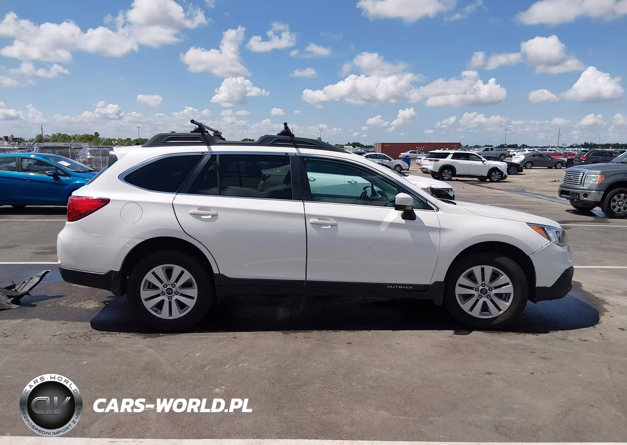 2015 Subaru Outback 2.5I Premium VIN:4S4BSBDC3F3250855 - 13