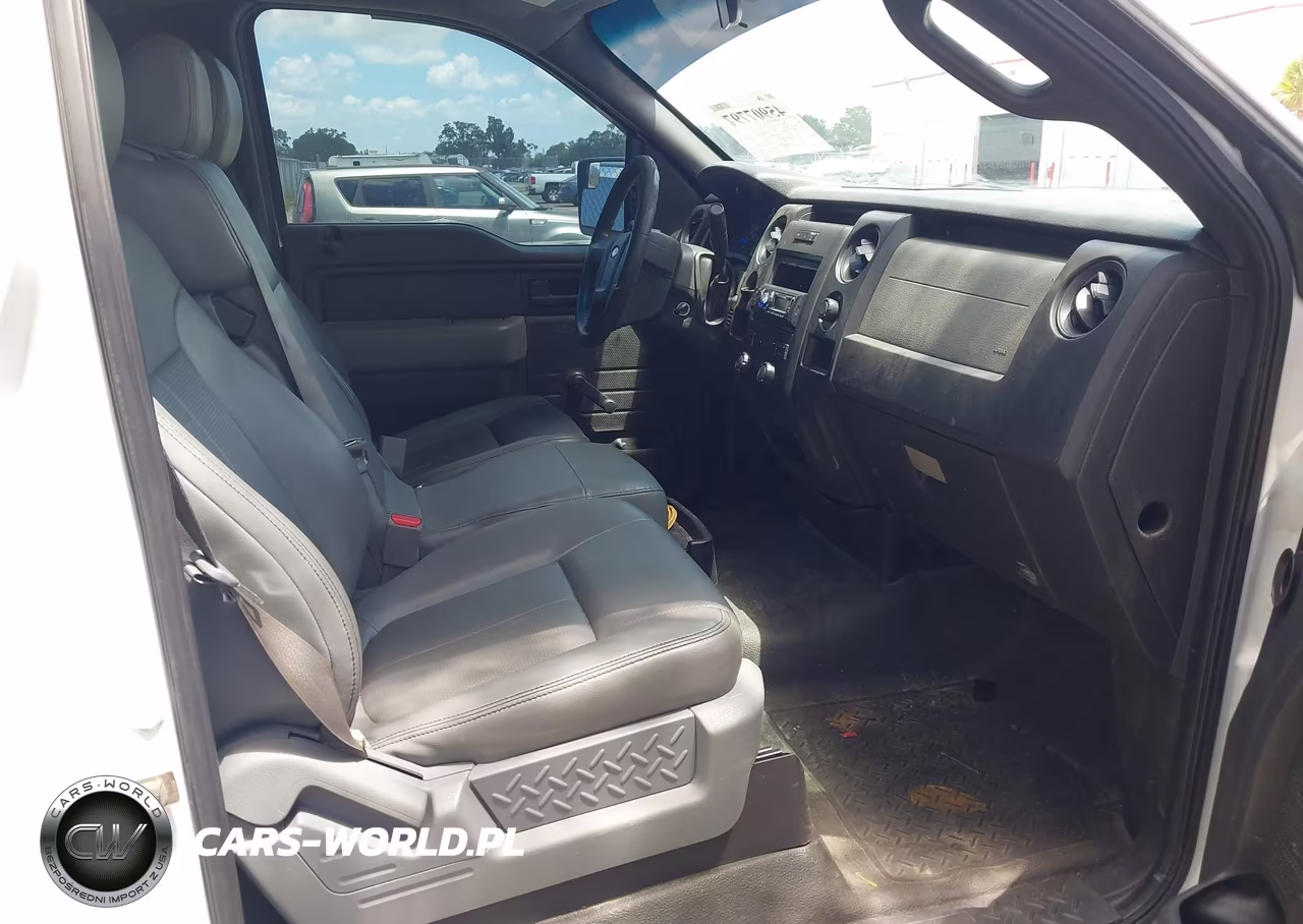 2014 Ford F150 VIN:1FTMF1CM2EFC86216 - 5