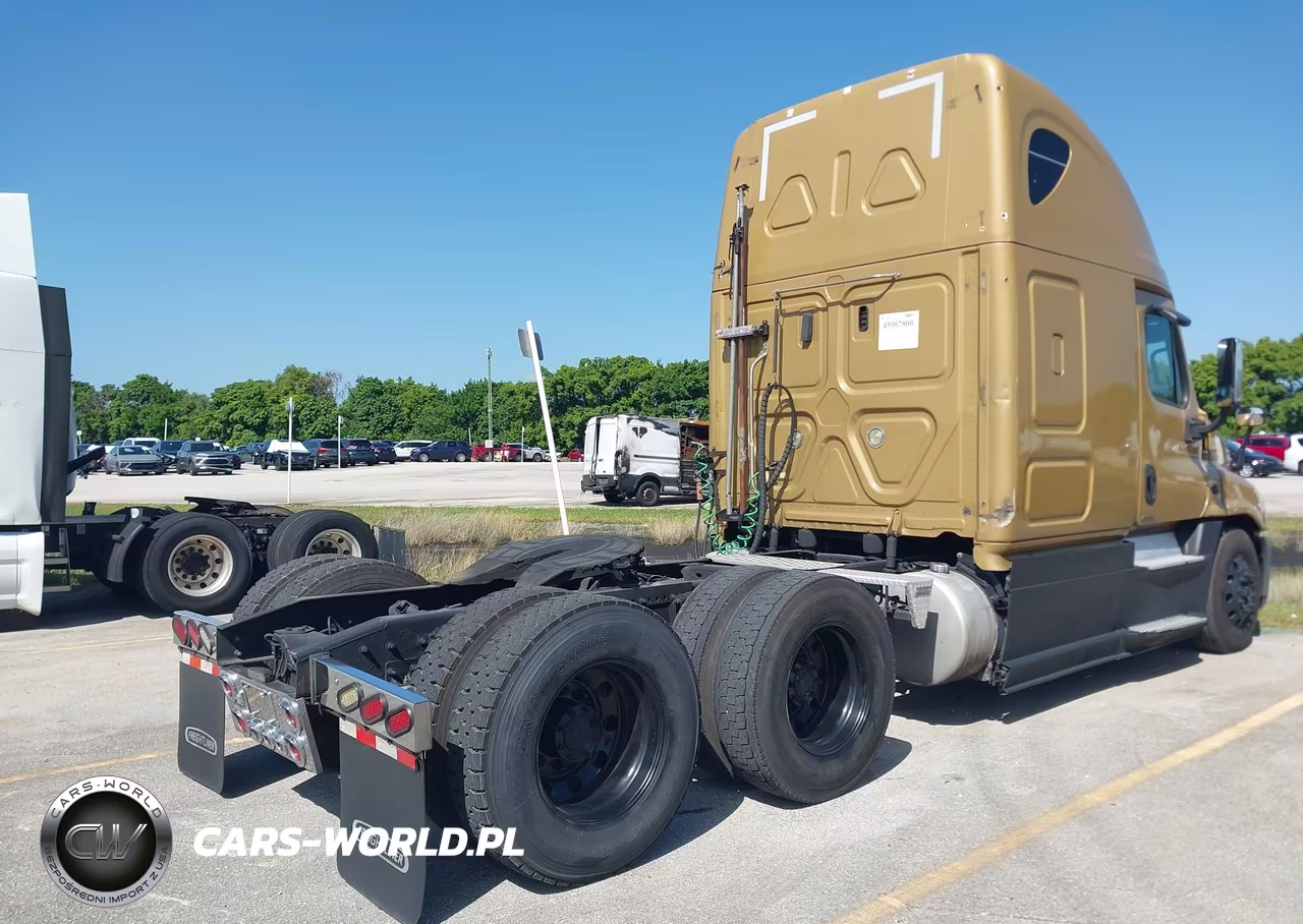 2017 Freightliner Cascadia 125 VIN:3AKJGLDR5HSHV1230 - 4