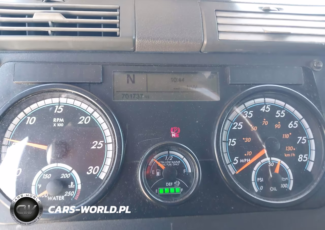 2017 Freightliner Cascadia 125 VIN:3AKJGLDR5HSHV1230 - 5