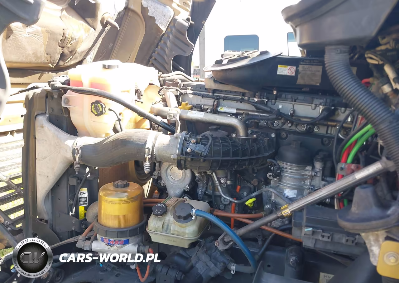 2017 Freightliner Cascadia 125 VIN:3AKJGLDR5HSHV1230 - 9