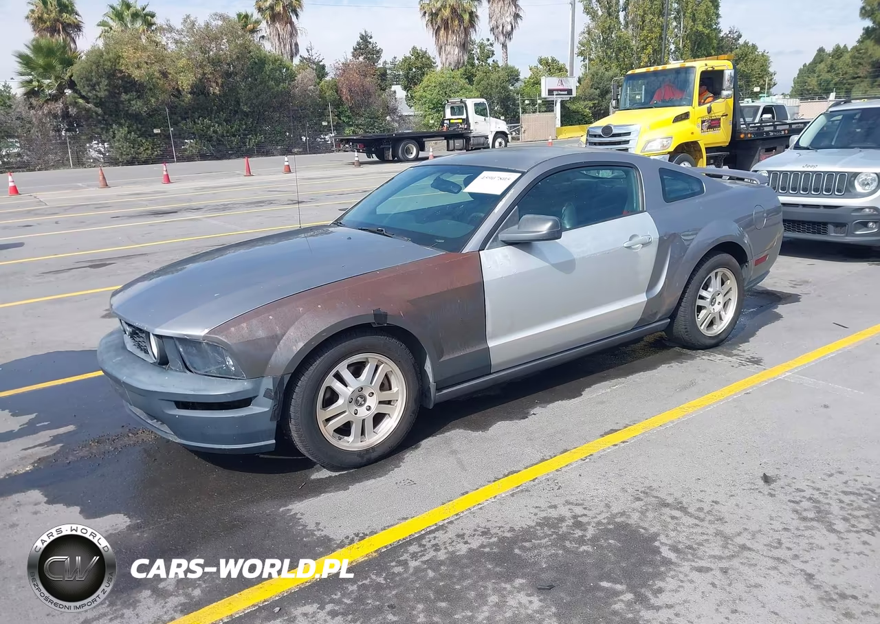 2007 Ford Mustang Gt Deluxe-Gt Premium VIN:1ZVHT82H975212613 - 2