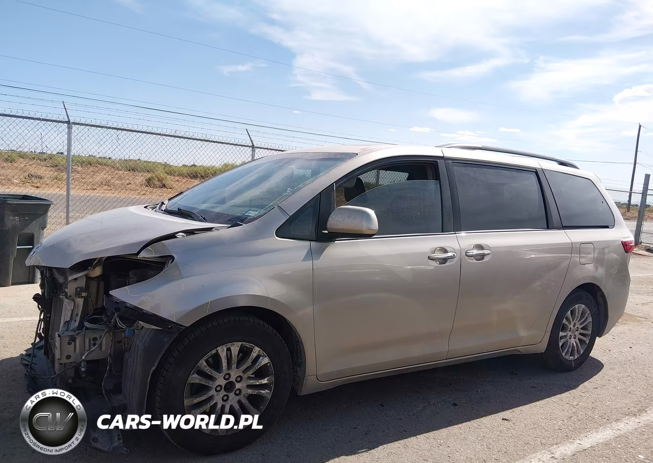 2015 Toyota Sienna Xle 8 Passenger VIN:5TDYK3DC8FS573107 - 14