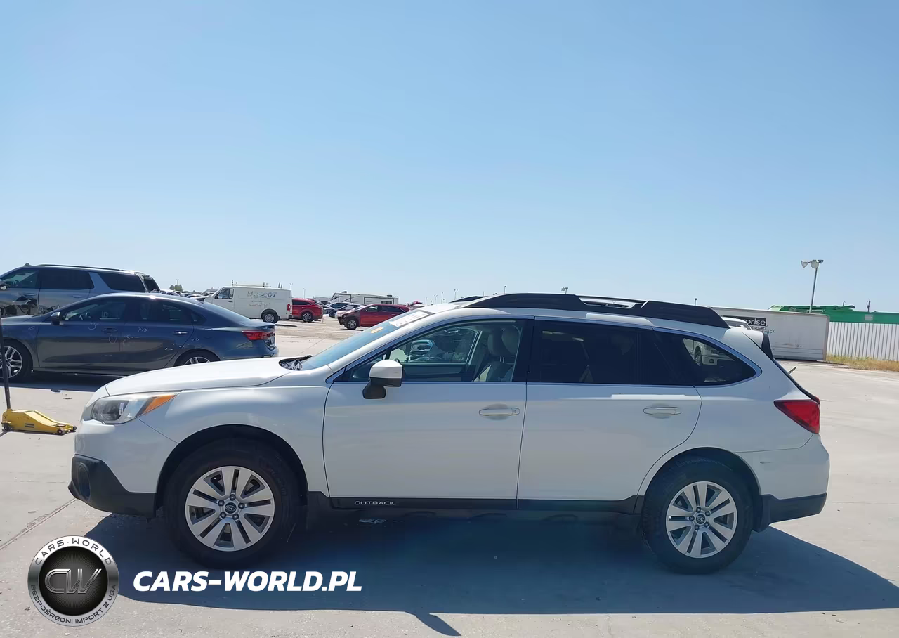 2016 Subaru Outback 2.5I Premium VIN:4S4BSBDCXG3323091 - 13