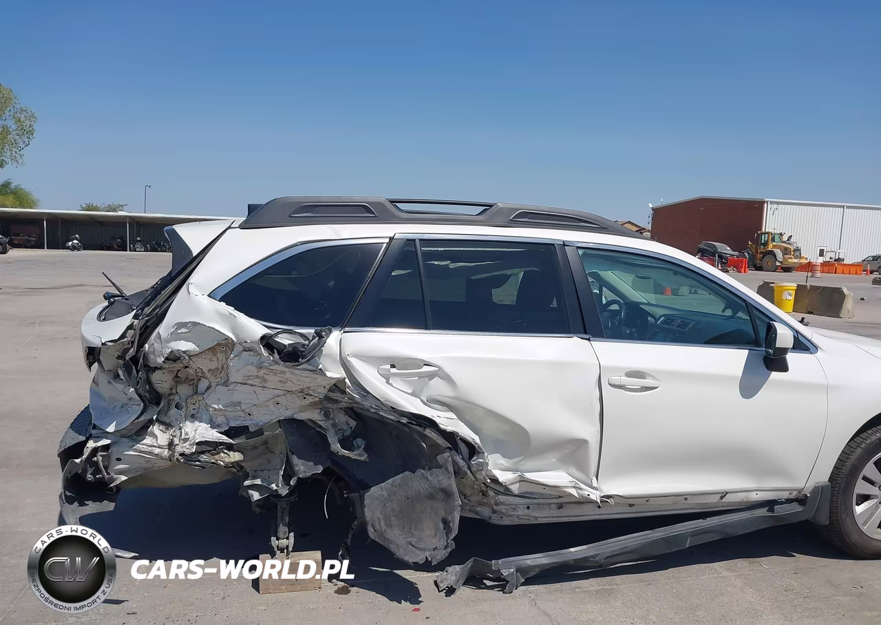 2016 Subaru Outback 2.5I Premium VIN:4S4BSBDCXG3323091 - 6