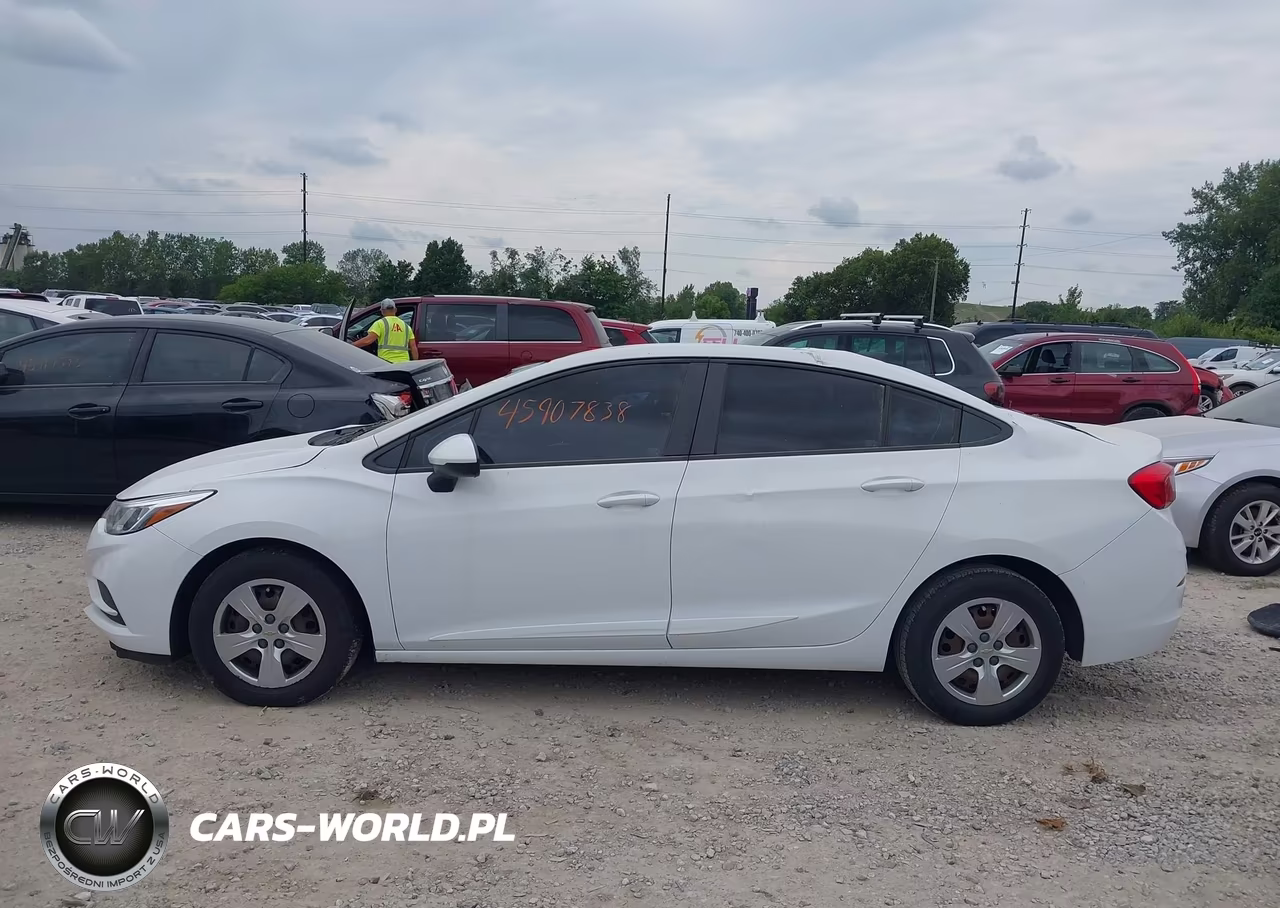 2018 Chevrolet Cruze Ls Auto VIN:1G1BC5SMXJ7158392 - 15