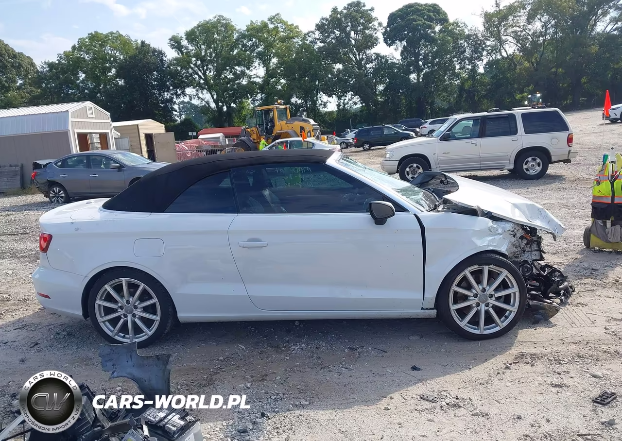 2015 Audi A3 2.0T Premium VIN:WAU3FLFF6F1046232 - 13