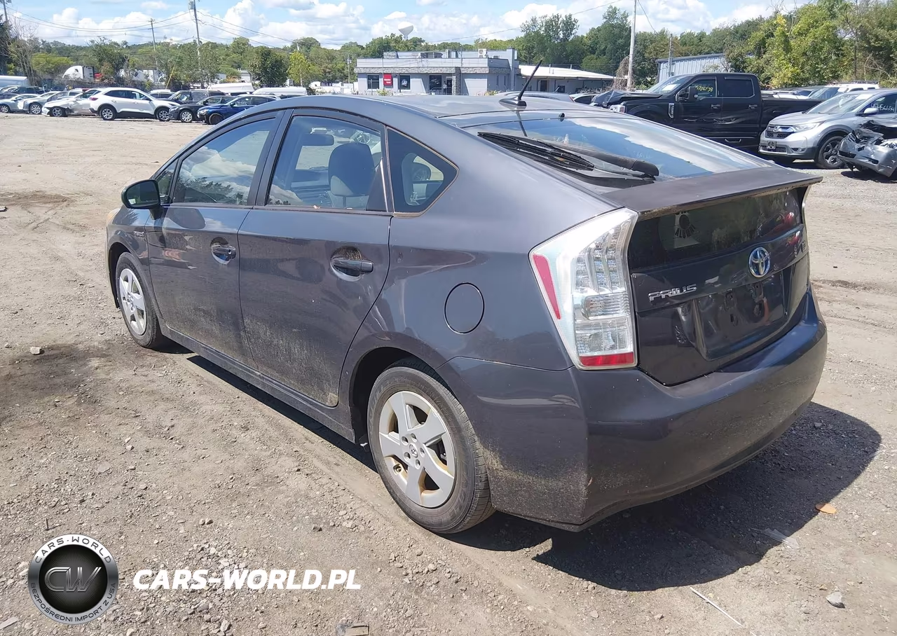 2011 Toyota Prius Three VIN:JTDKN3DU2B0299860 - 3