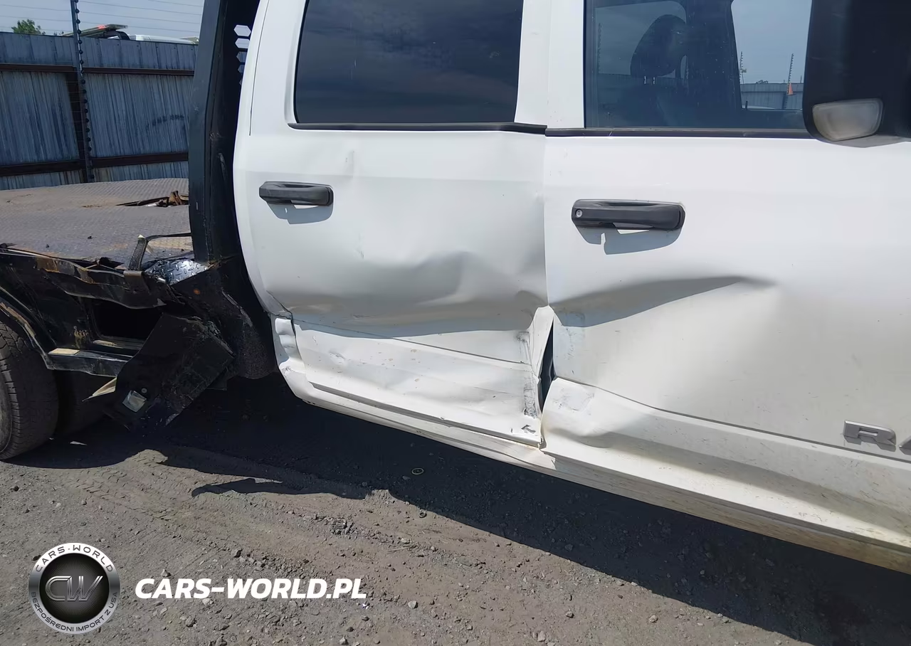 2021 Ram 3500 Chassis Tradesman-Slt-Laramie-Limited VIN:3C7WRTCL4MG507270 - 11