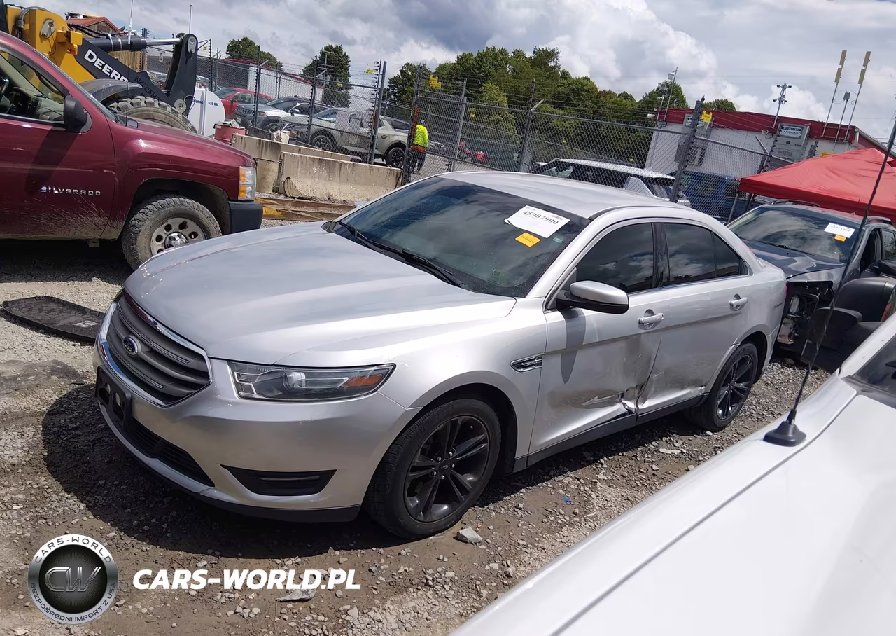 2015 Ford Taurus Sel VIN:1FAHP2E82FG142736 - 14