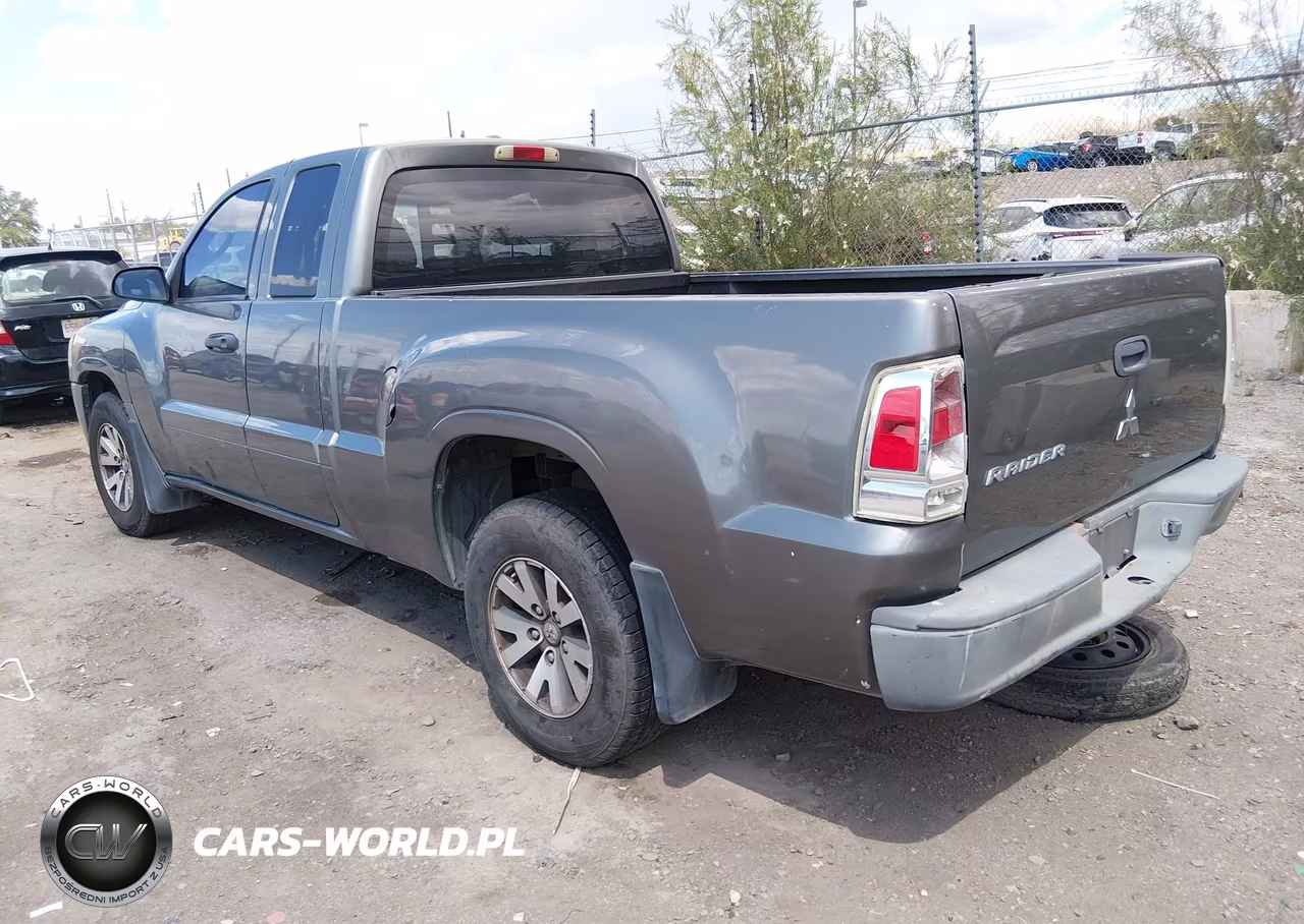 2007 Mitsubishi Raider Ls VIN:1Z7HC22K37S125002 - 3