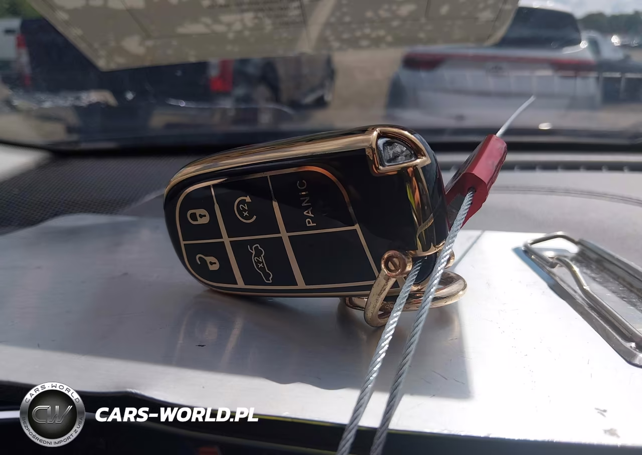 2019 Jeep Cherokee Altitude 4X4 VIN:1C4PJMLBXKD452551 - 11