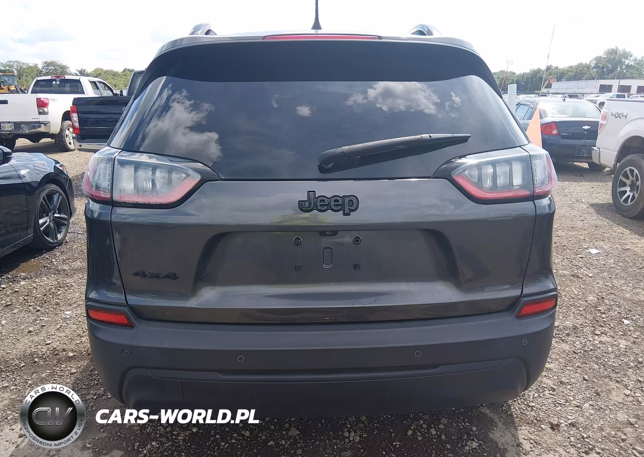 2019 Jeep Cherokee Altitude 4X4 VIN:1C4PJMLBXKD452551 - 17