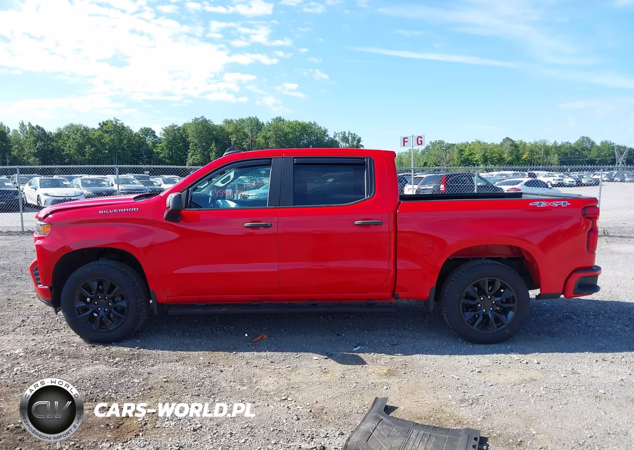2020 Chevrolet Silverado 1500 4Wd Short Bed Custom VIN:3GCPYBEK9LG250527 - 14