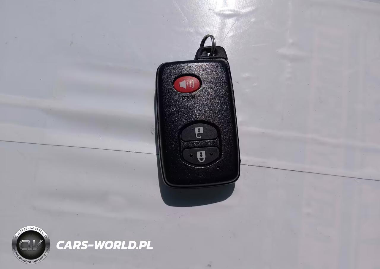 2012 Toyota Prius V Three VIN:JTDZN3EU1C3105185 - 11