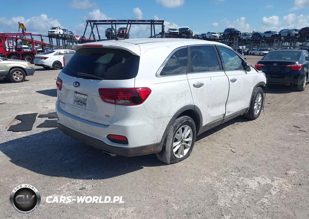 2019 Kia Sorento 2.4L Lx VIN:5XYPG4A32KG531241 - 4
