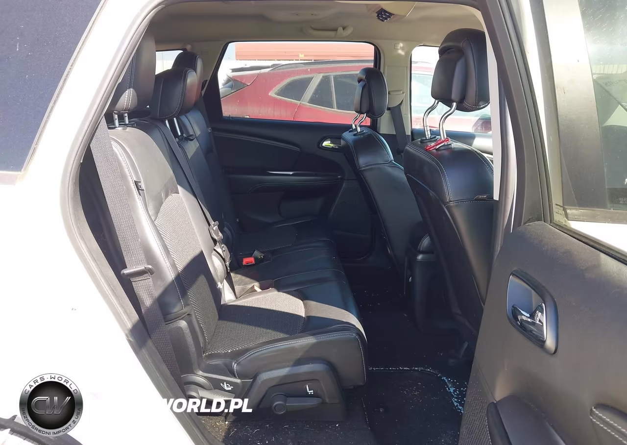 2016 Dodge Journey Crossroad Plus VIN:3C4PDCGB5GT186384 - 8