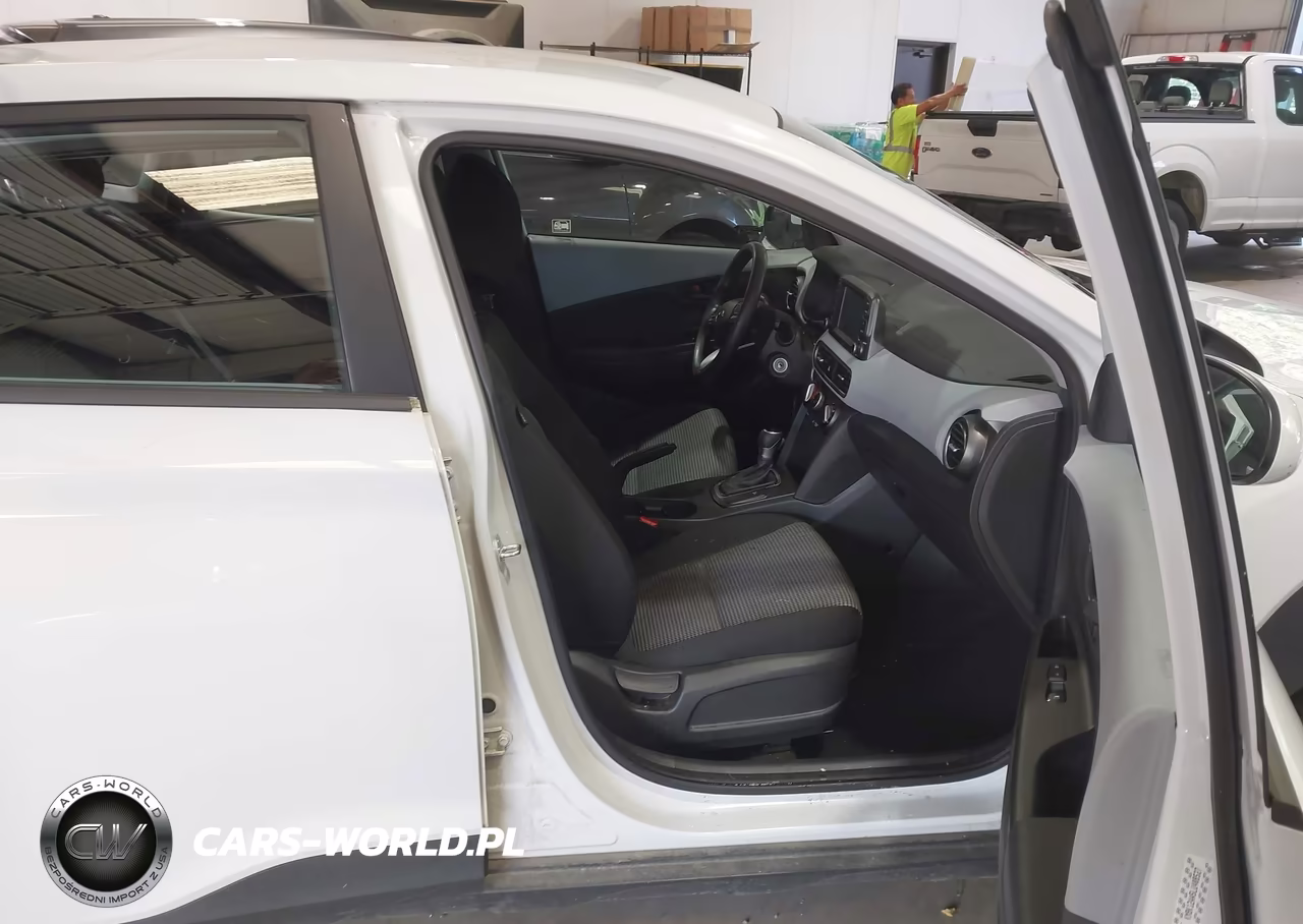 2020 Hyundai Kona Se VIN:KM8K12AA5LU408527 - 5