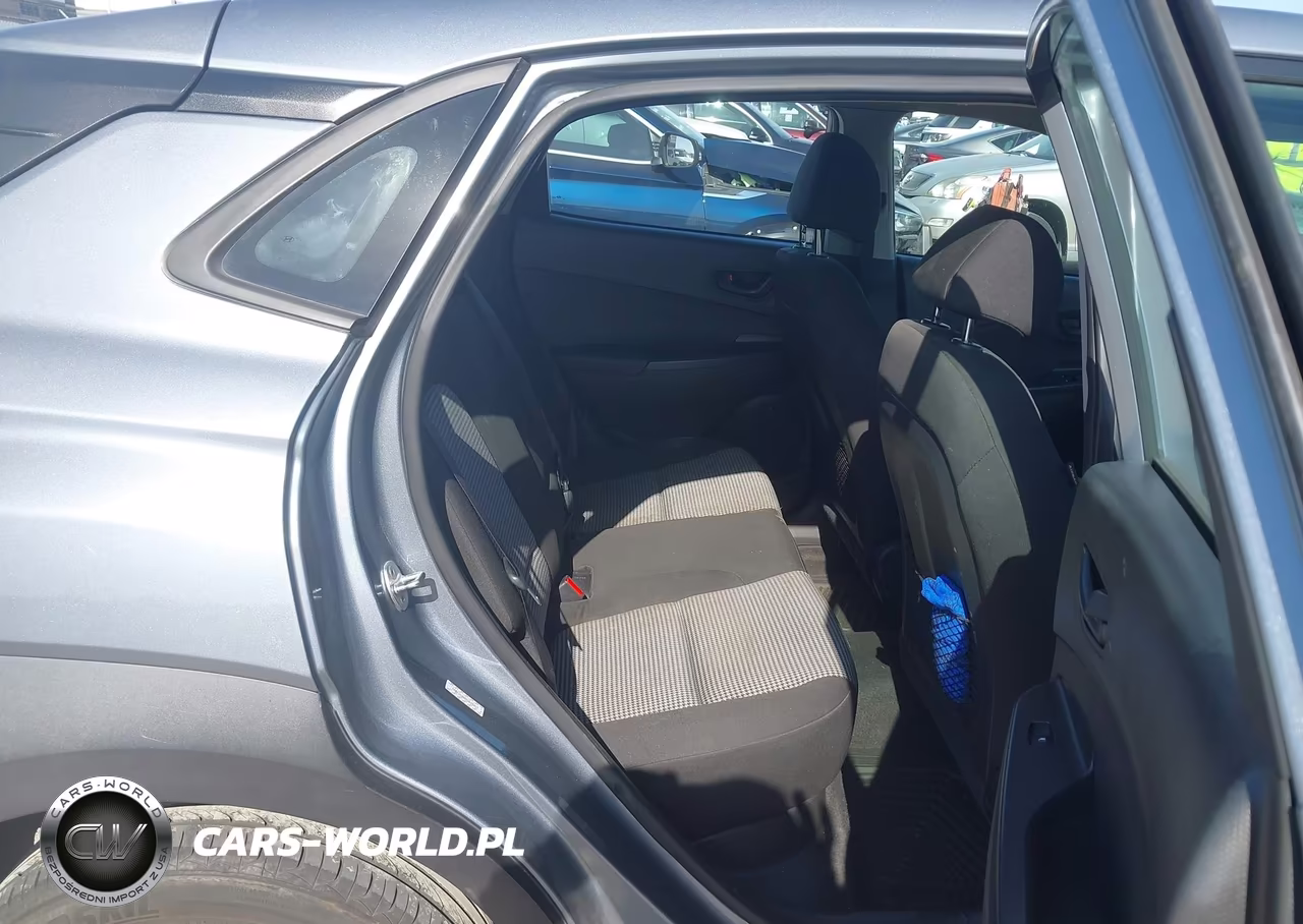 2021 Hyundai Kona Se VIN:KM8K1CAA0MU645417 - 8