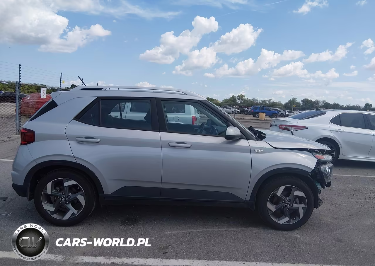 2023 Hyundai Venue Sel VIN:KMHRC8A35PU223574 - 14
