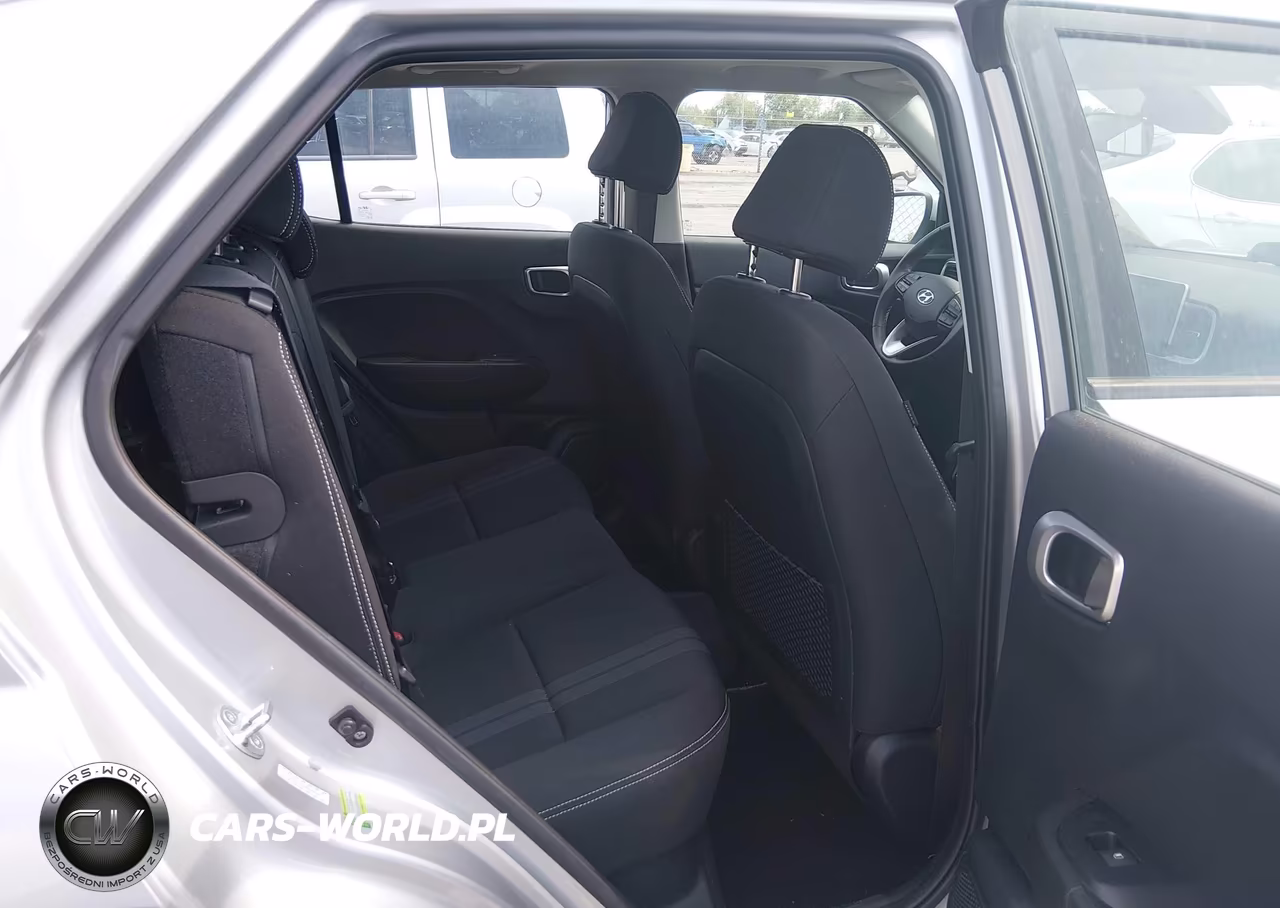 2023 Hyundai Venue Sel VIN:KMHRC8A35PU223574 - 8