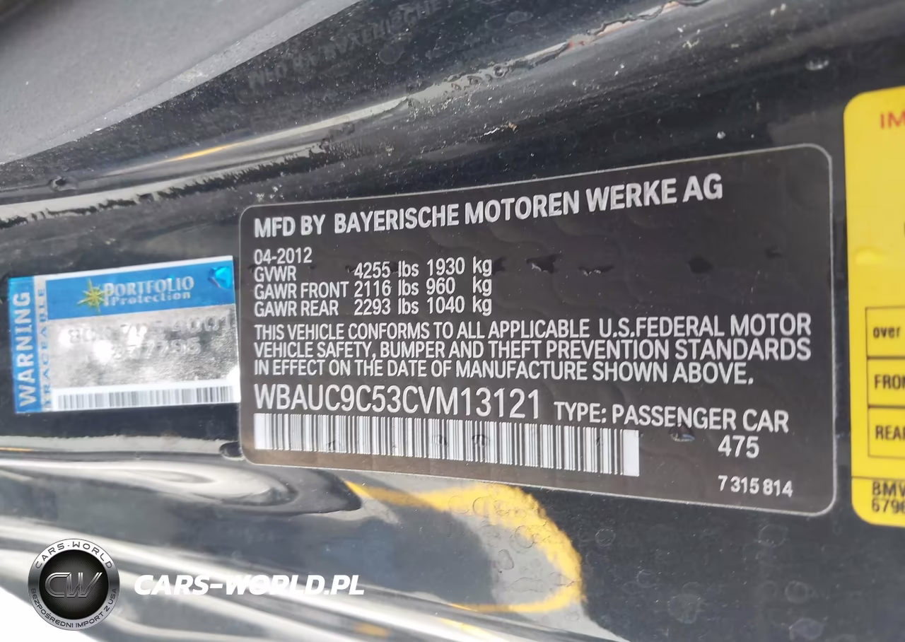 2012 BMW 135I VIN:WBAUC9C53CVM13121 - 9