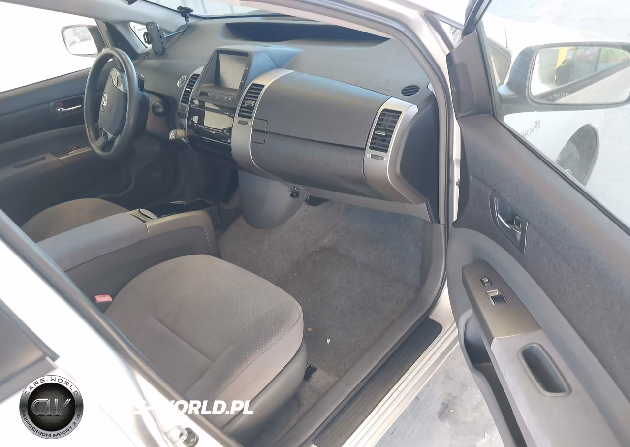 2006 Toyota Prius VIN:JTDKB20U163174085 - 5