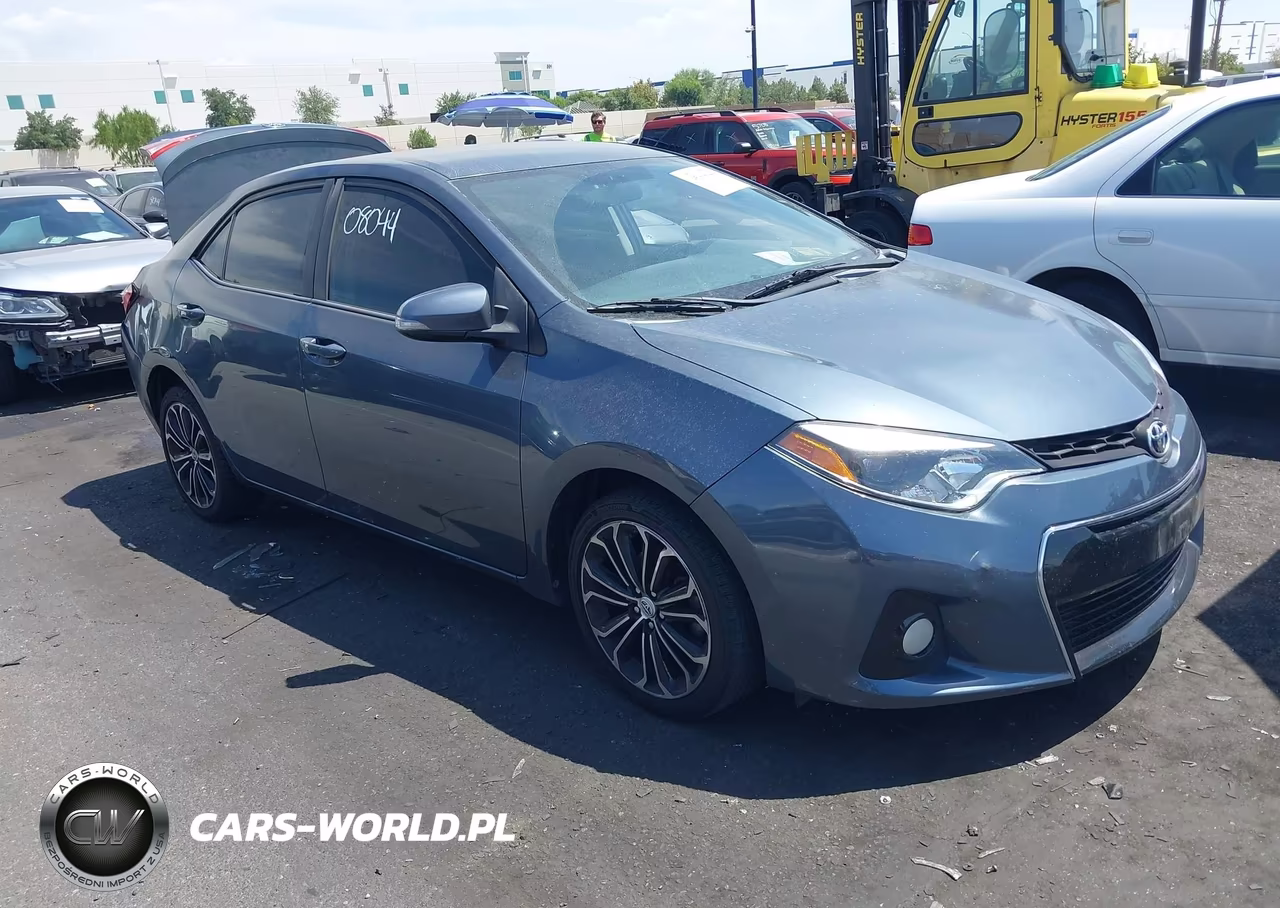 2015 Toyota Corolla S Plus